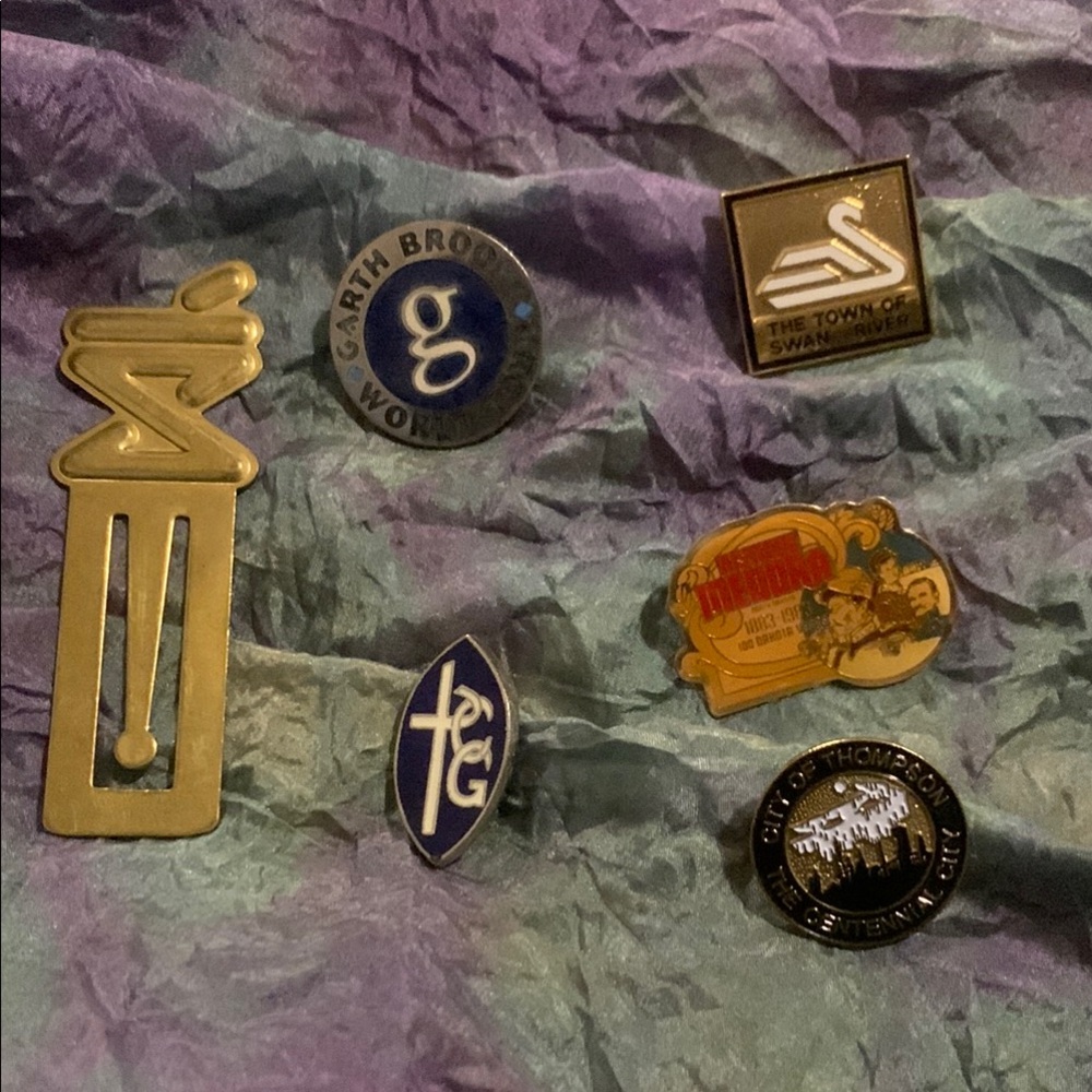 Vintage Pin Set Bundle